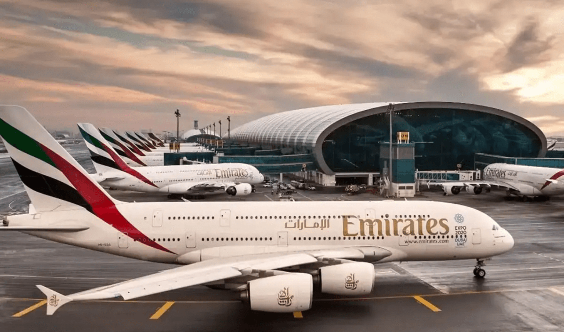 Emirates samolyotlarida yangi taqiq e’lon qilindi