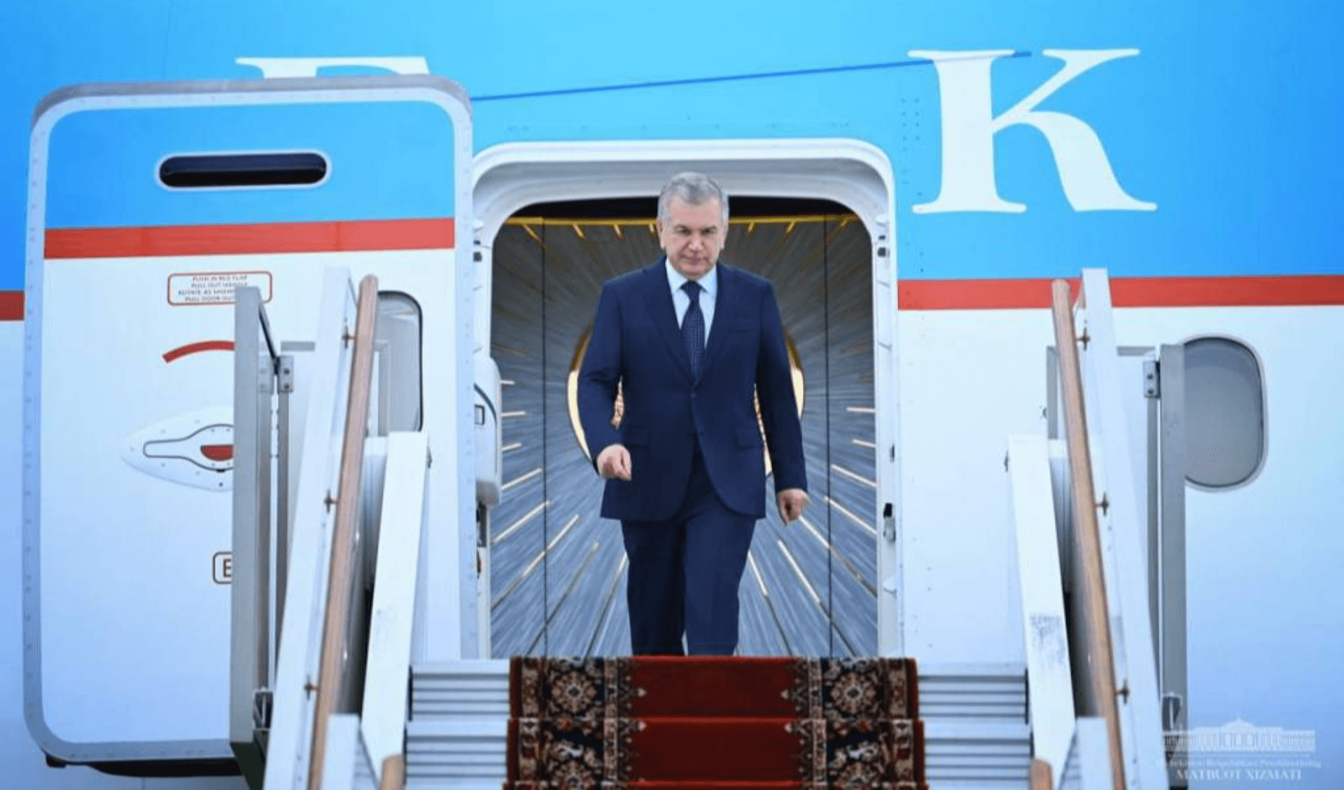 Mirziyoyev Moskvaga yetib bordi